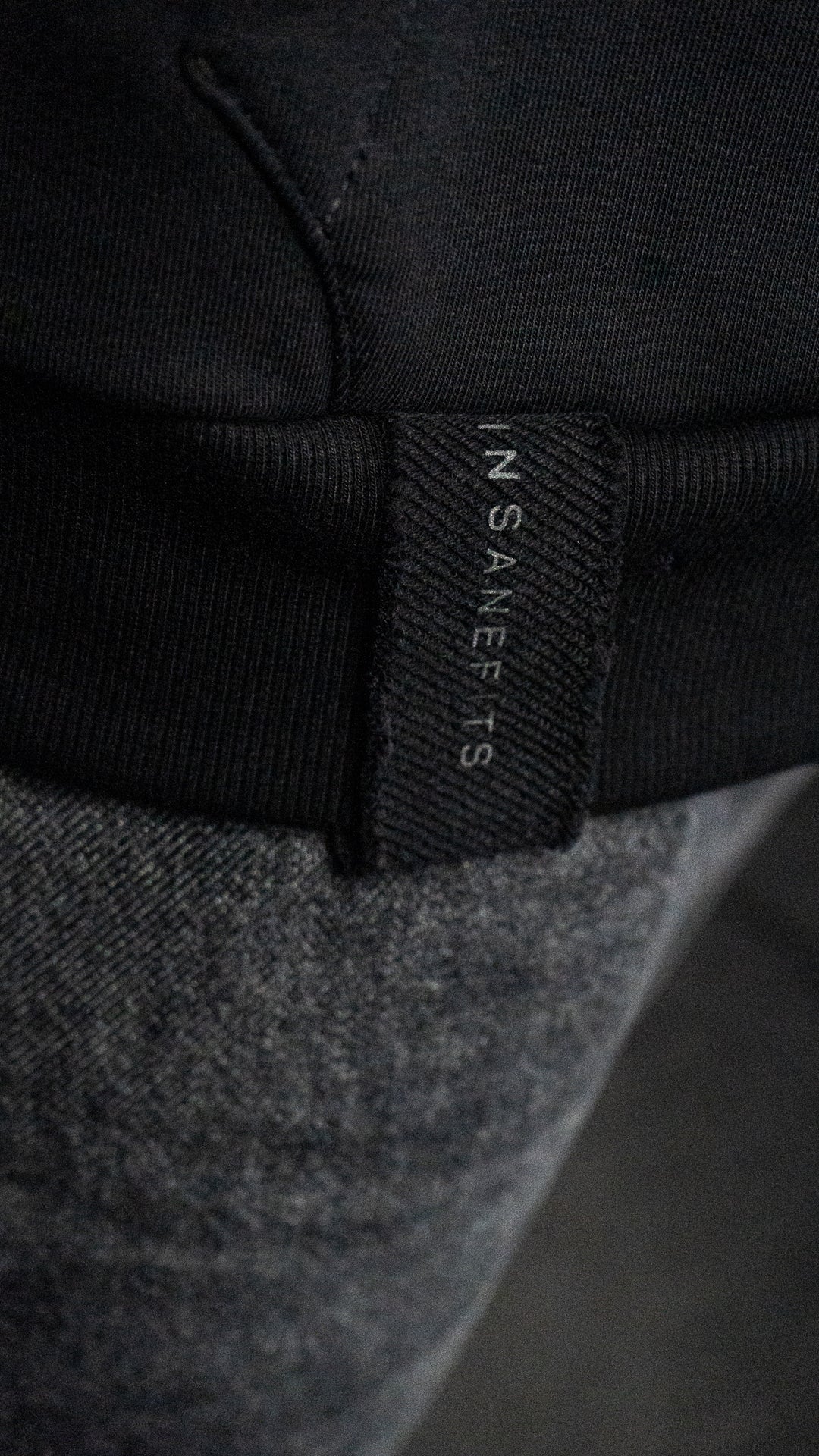 Black unisex džemperis - InsaneFits